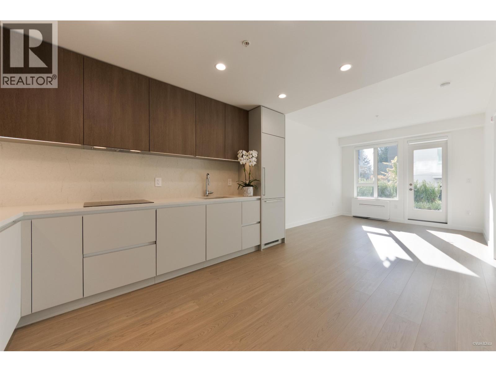102 588 Harrison Avenue, Coquitlam, British Columbia  V3J 0R8 - Photo 3 - R3178198