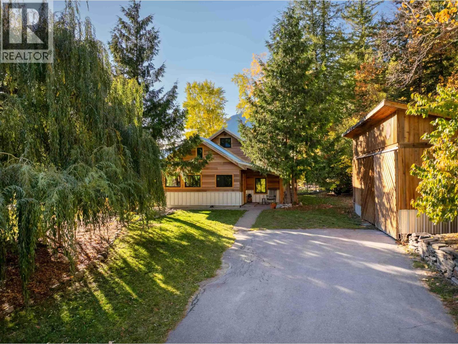 9521 Pemberton Portage Road, D'arcy, British Columbia  V0N 1L0 - Photo 27 - R3178312