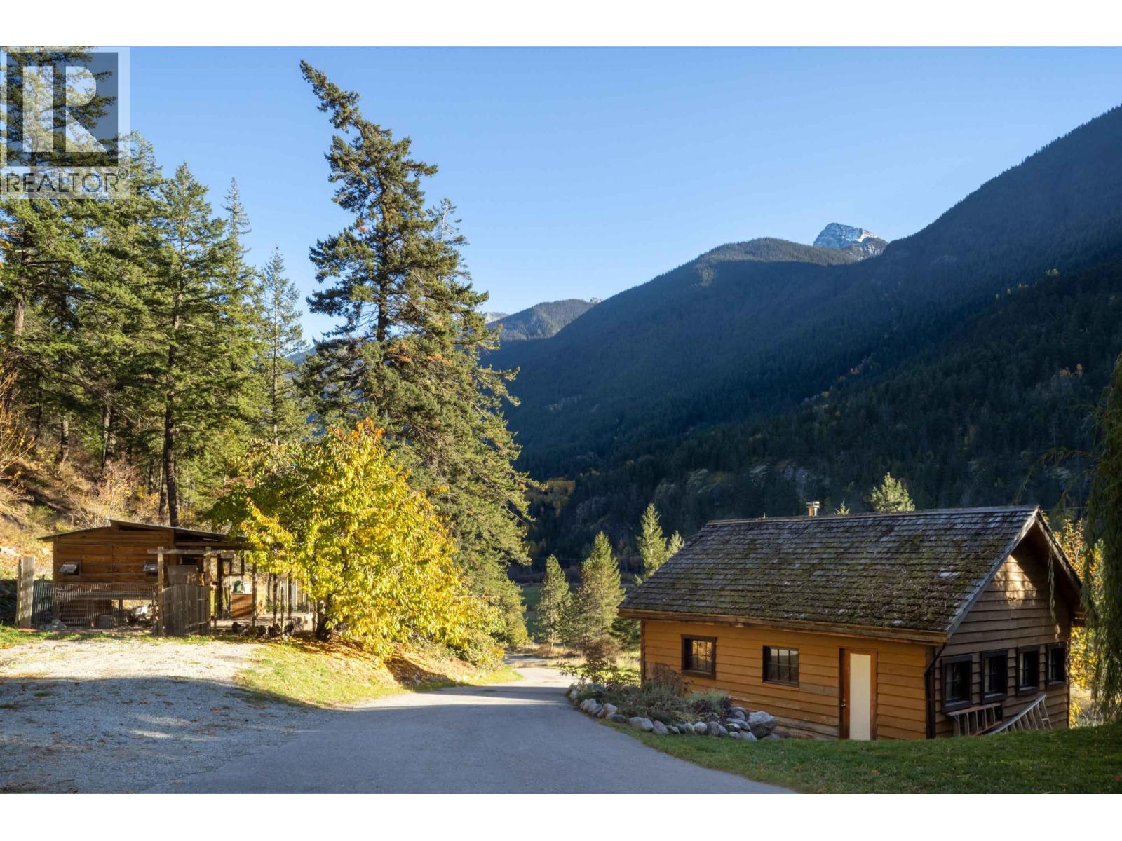 9521 Pemberton Portage Road, D'arcy, British Columbia  V0N 1L0 - Photo 30 - R3178312