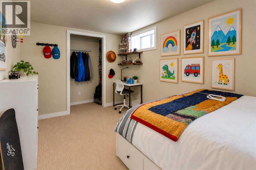 1940 Broadview Road NW, Calgary, Alberta T2N 3H7 - Photo 31 - A2349196