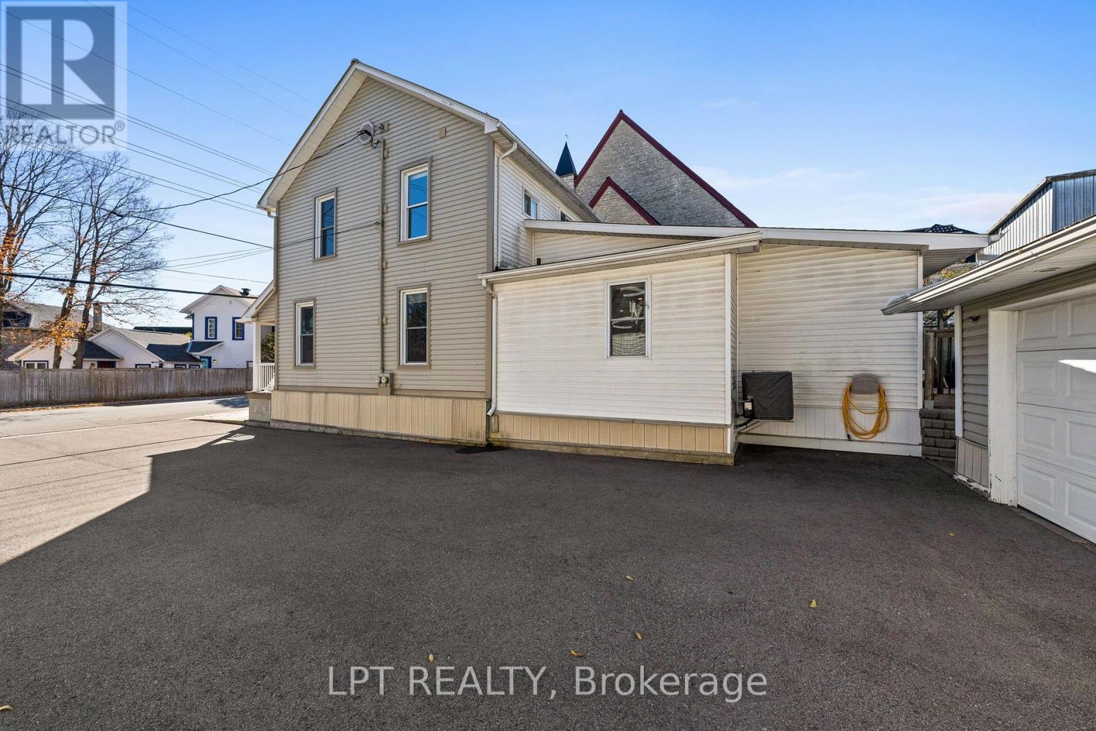 76-78 Main Street E, Mississippi Mills, Ontario  K0A 1A0 - Photo 33 - X14115292