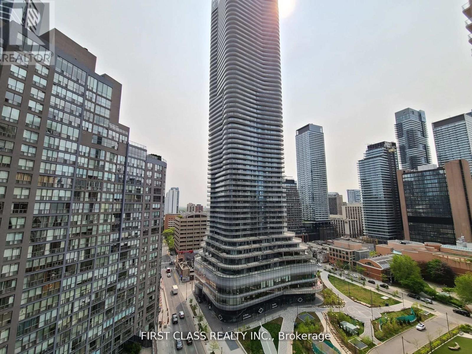 1605 - 955 Bay Street, Toronto, Ontario  M5S 0C6 - Photo 3 - C14115262