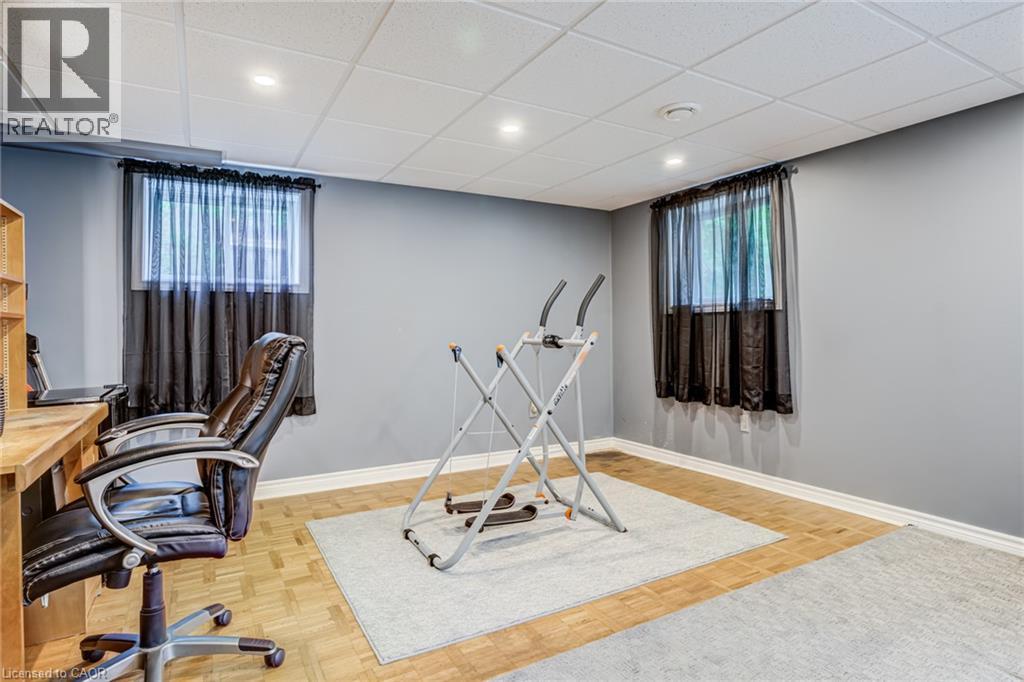 106 Appleford Road, Hamilton, Ontario  L9C 6B8 - Photo 32 - 40860912