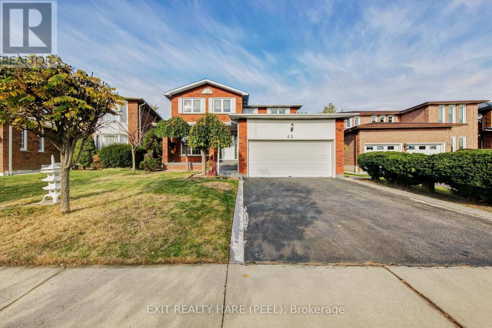 45 MOSSBANK DRIVE, Brampton, Ontario