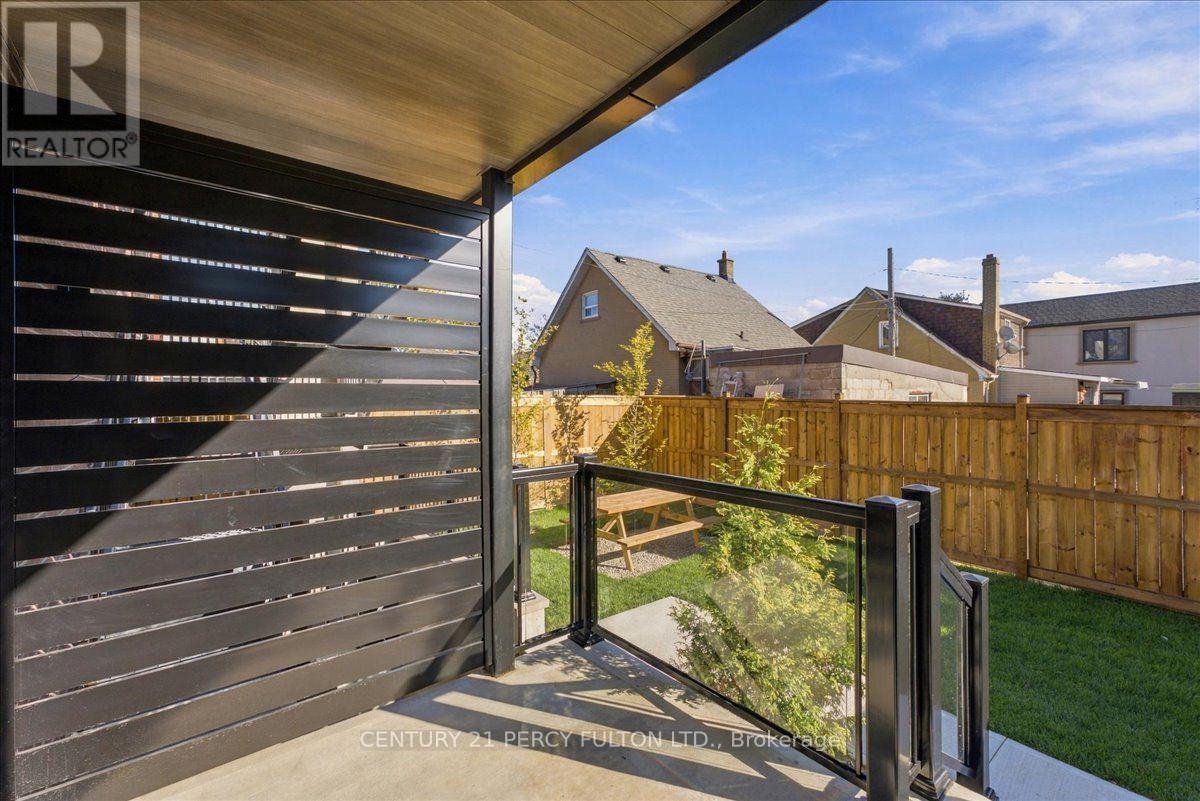 1 - 113 Hatherley Road, Toronto, Ontario  M6E 1W4 - Photo 14 - W14115260