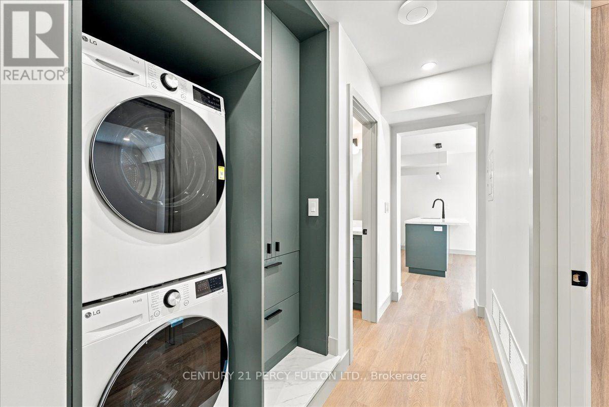 1 - 113 Hatherley Road, Toronto, Ontario  M6E 1W4 - Photo 16 - W14115260