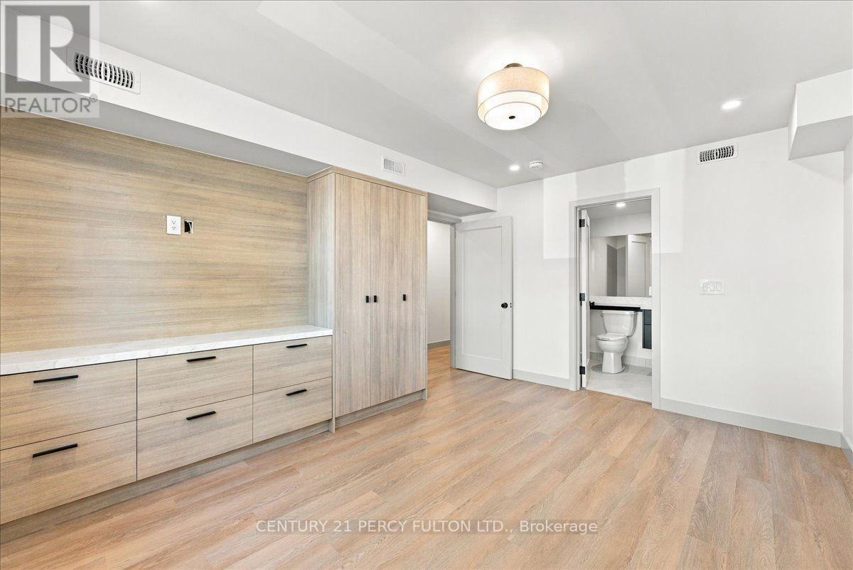 1 - 113 Hatherley Road, Toronto, Ontario  M6E 1W4 - Photo 19 - W14115260