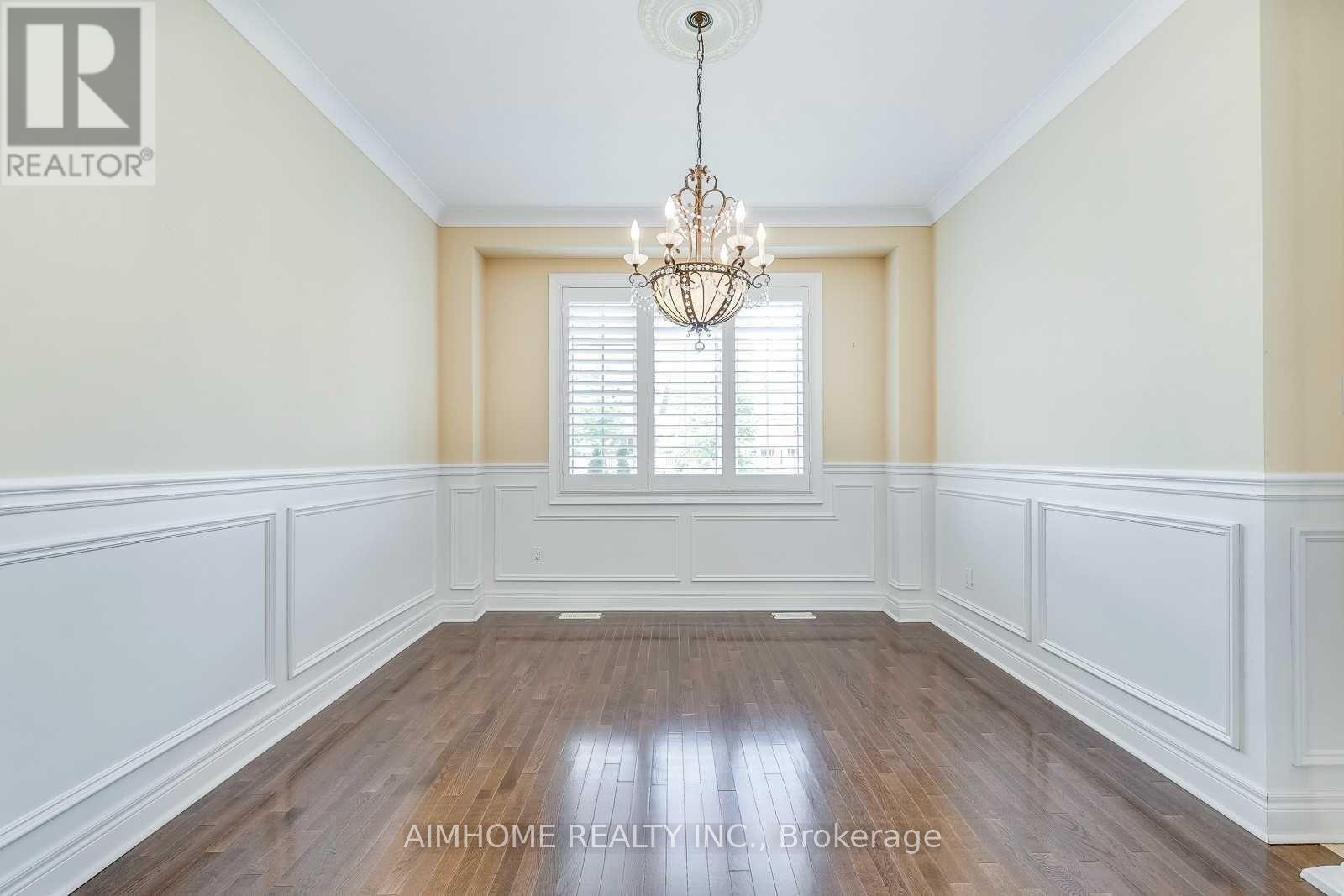 2489 Lyndhurst Drive, Oakville, Ontario  L6H 7V8 - Photo 5 - W14114514