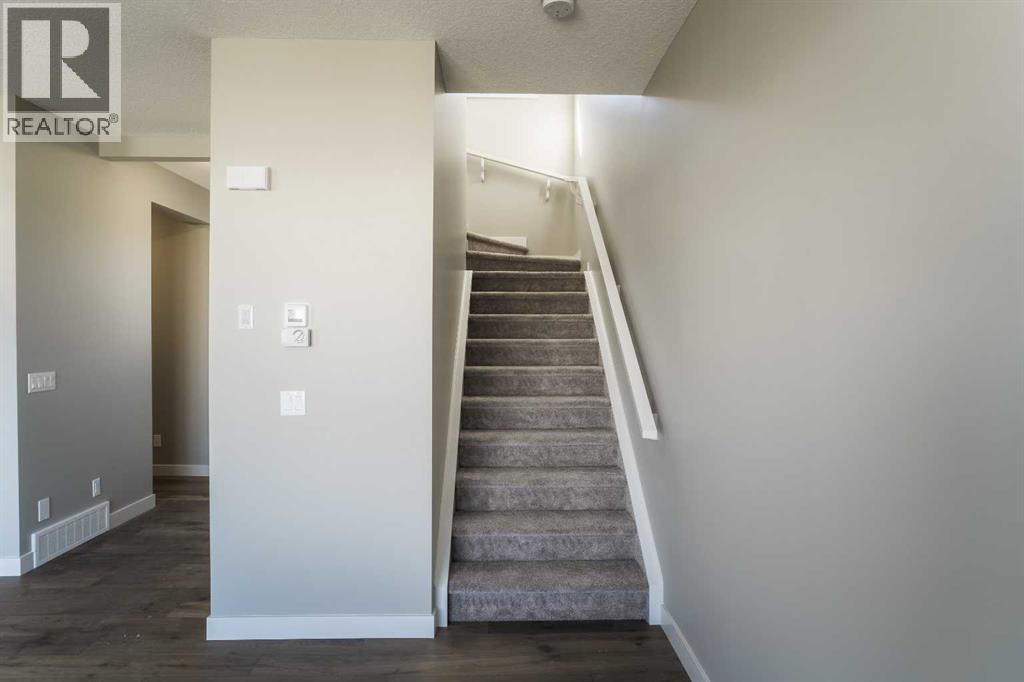 312 Waterford Way