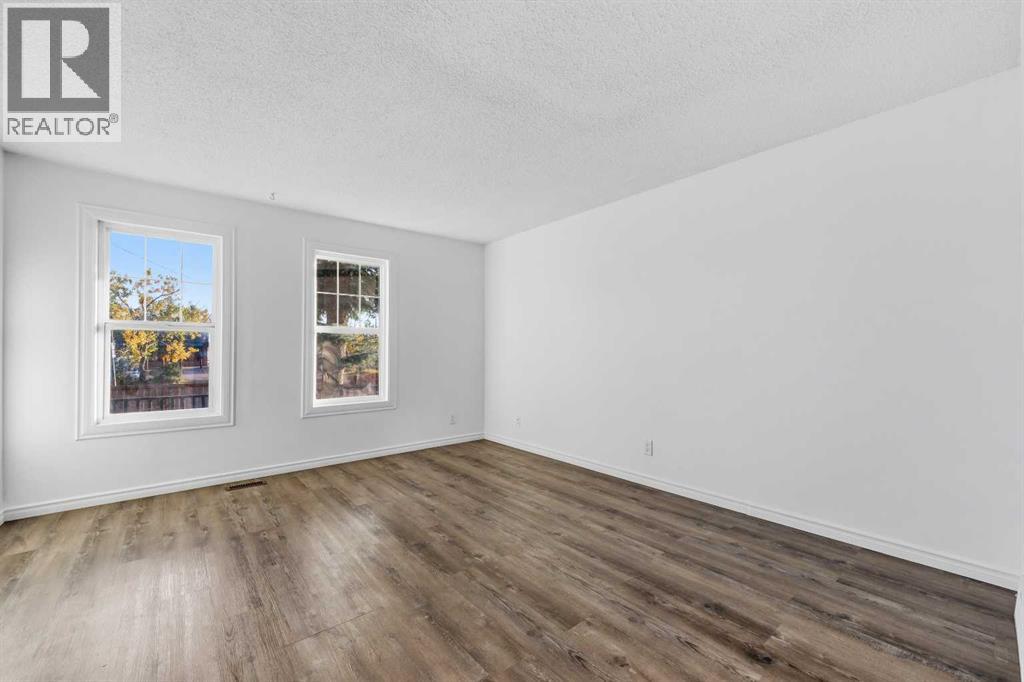120 Whitefield Drive NE