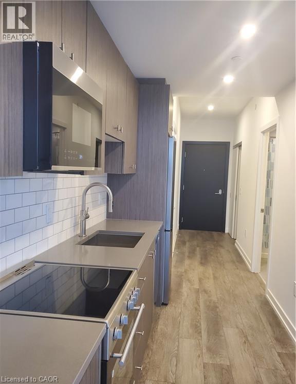 5 Wellington Street Unit# 1703, Kitchener, Ontario  N2G 0E3 - Photo 15 - 40869771