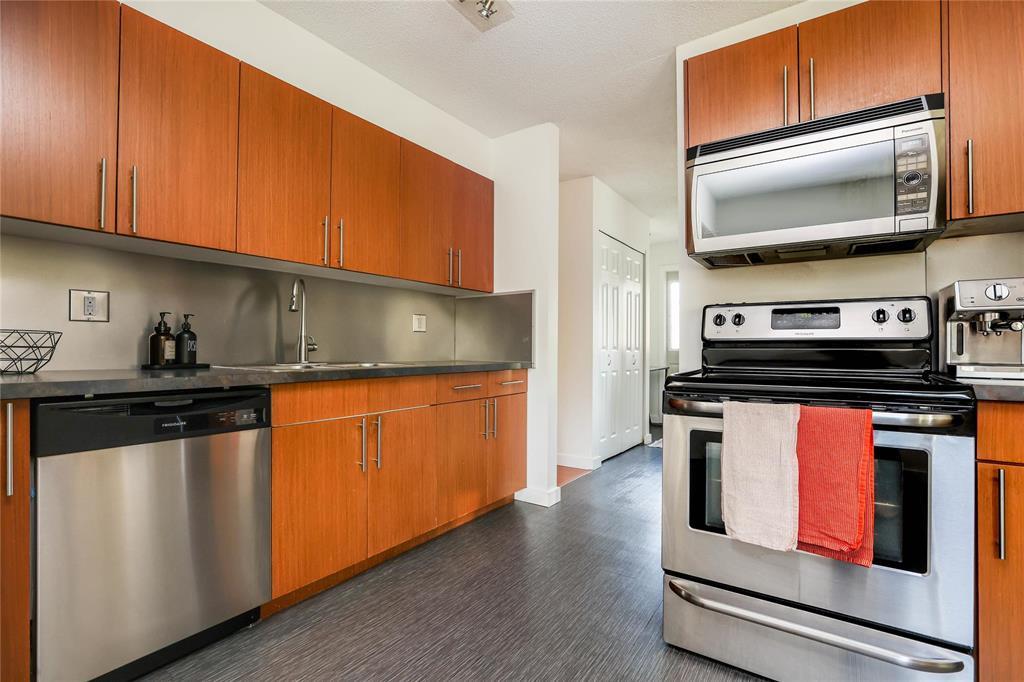 54 Morningmead Walk, Winnipeg, Manitoba  R2G 2E9 - Photo 12 - 202625897