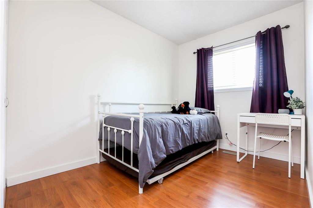 54 Morningmead Walk, Winnipeg, Manitoba  R2G 2E9 - Photo 20 - 202625897