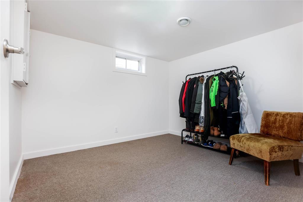 54 Morningmead Walk, Winnipeg, Manitoba  R2G 2E9 - Photo 27 - 202625897