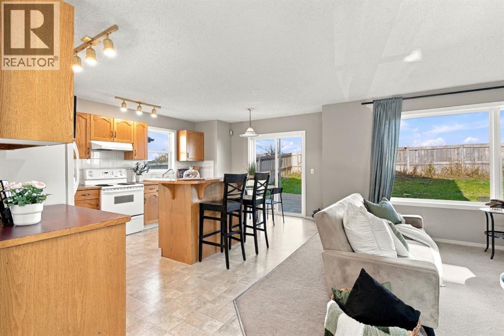 234 Chapalina Place SE, Calgary, Alberta  T2X 3P4 - Photo 10 - A2339149