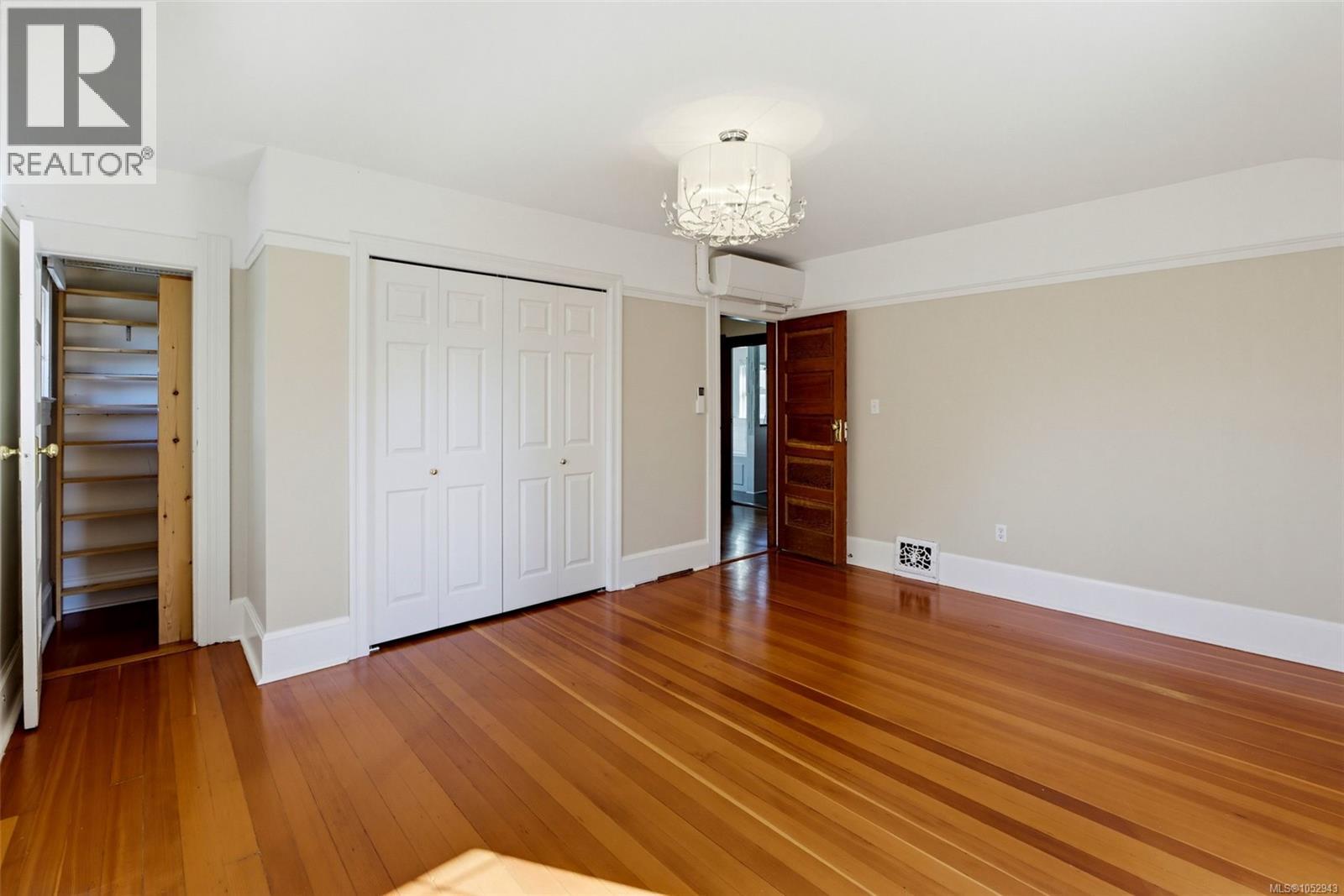 1271 Mckenzie St, Victoria, British Columbia  V8V 2W6 - Photo 37 - 1052943