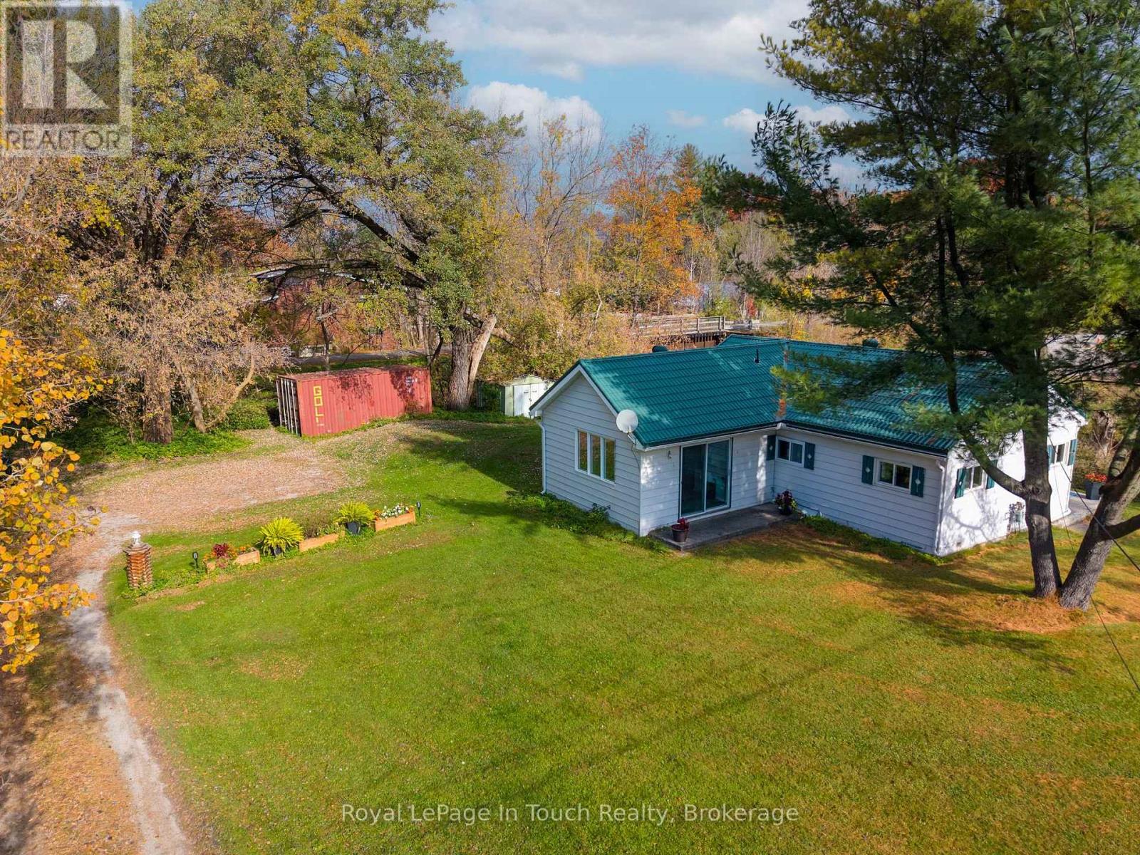 14177 Highway 12 Highway, Tay, Ontario  L0K 2C0 - Photo 2 - S14115422