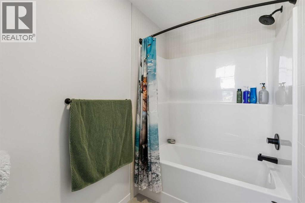 270 West Grove Lane Sw, Calgary, Alberta  T3H 6K8 - Photo 34 - A2354338