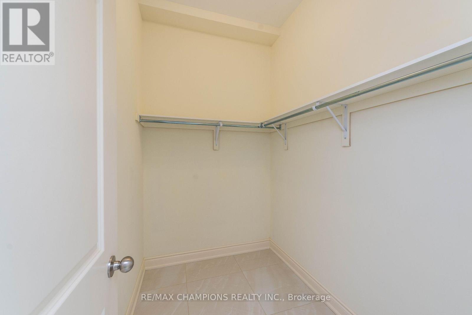 9 Cadence Road, Brampton, Ontario  L6X 5S5 - Photo 8 - W14115416