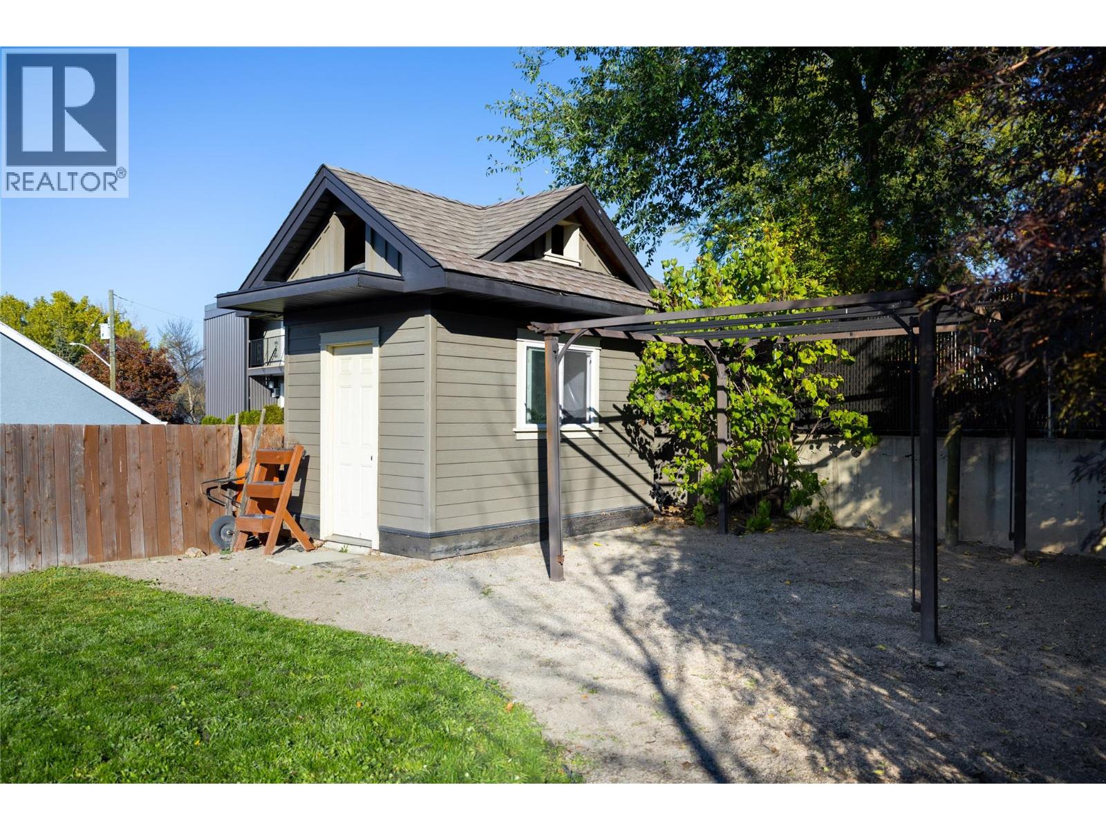 4004 Pleasant Valley Road, Vernon, British Columbia  V1T 4M2 - Photo 35 - 10404483