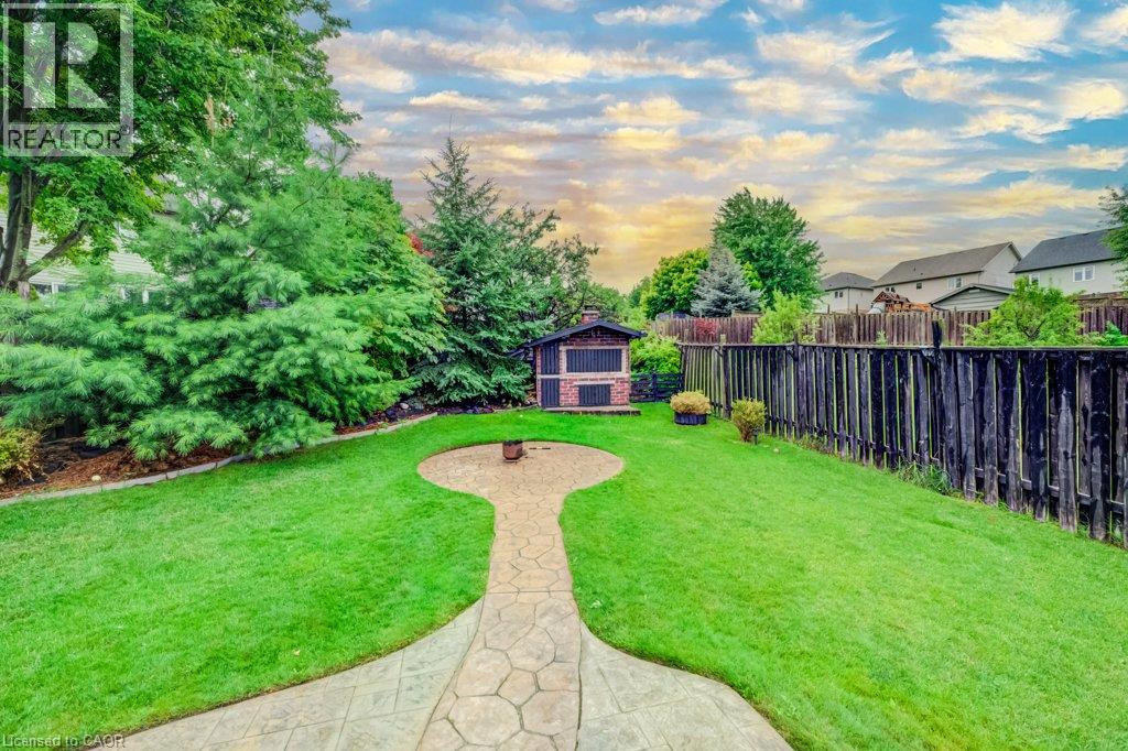 521 Snowdrop Court, Kitchener, Ontario  N2E 4G4 - Photo 34 - 40872226
