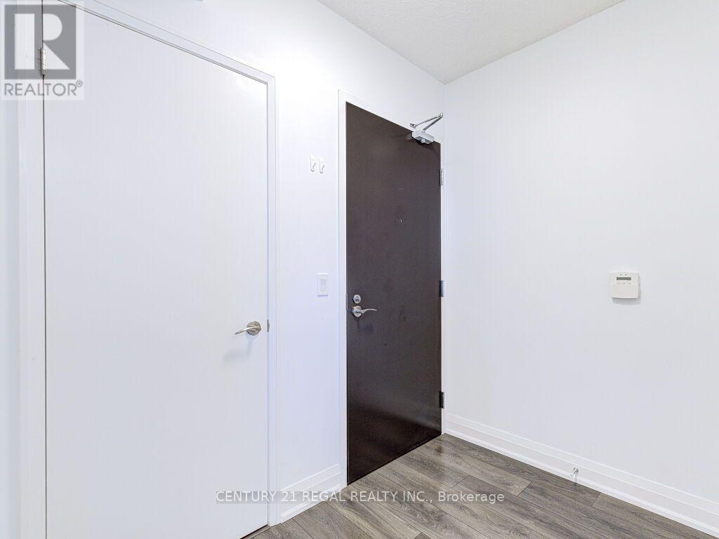 1410 - 9 Valhalla Inn Road, Toronto, Ontario  M9B 0B2 - Photo 4 - W14115436
