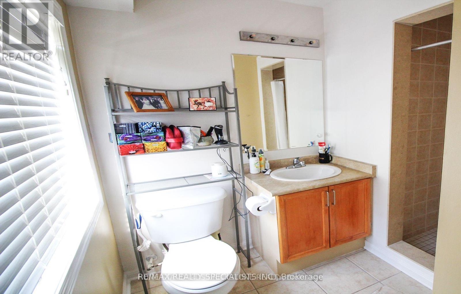 1 - 642 Shoreline Drive, Mississauga, Ontario  L5B 0B8 - Photo 5 - W14115458