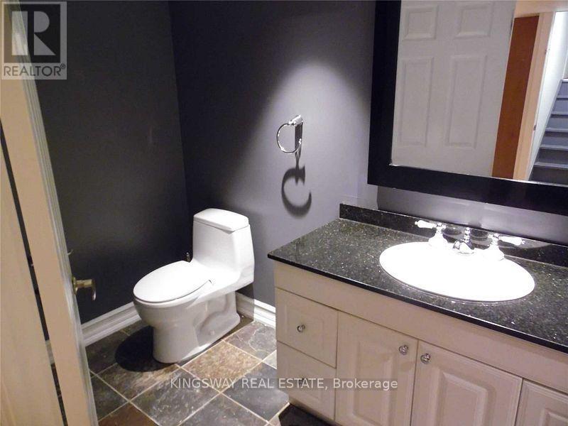 9 Kinney Gate, Vaughan, Ontario  L6A 2S3 - Photo 3 - N14115466