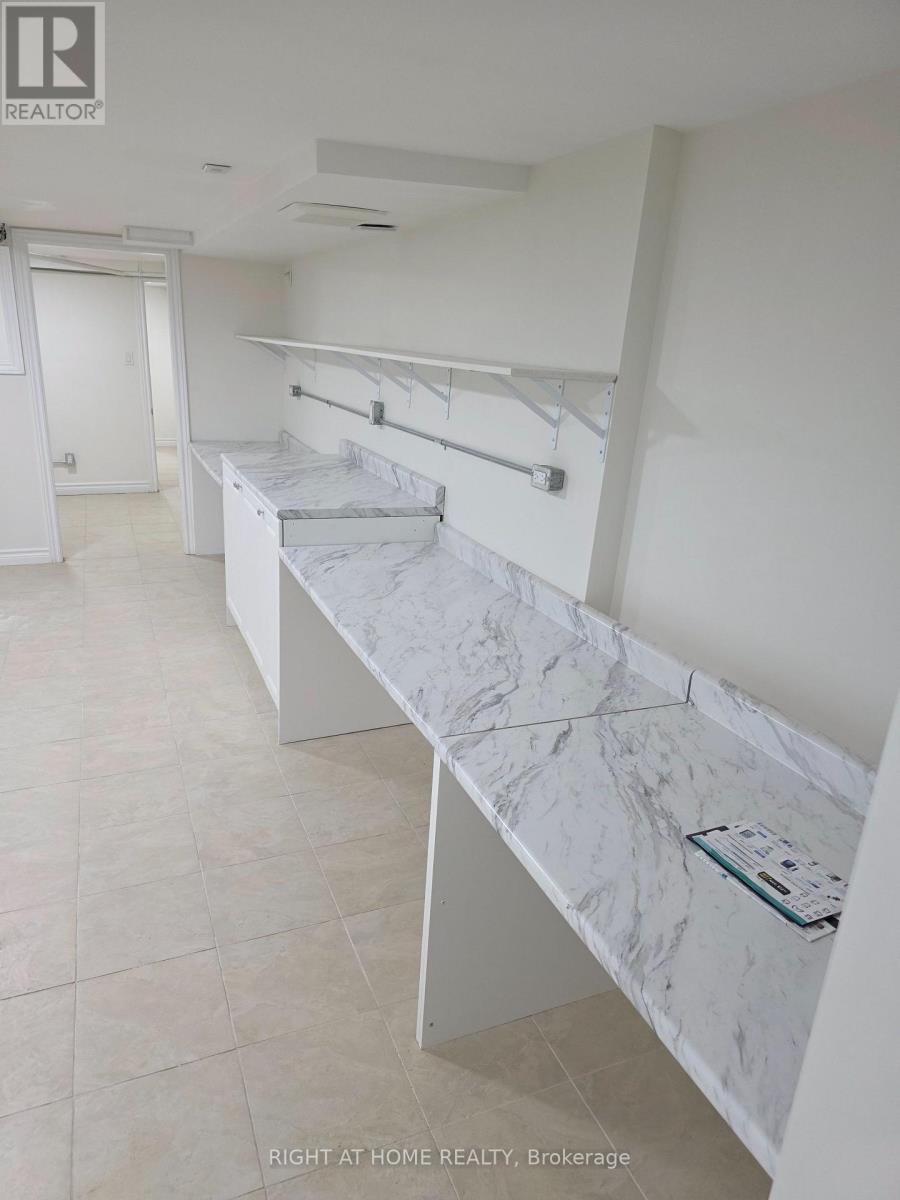 852 Bathurst Street, Toronto, Ontario  M5R 3G1 - Photo 20 - C13778096