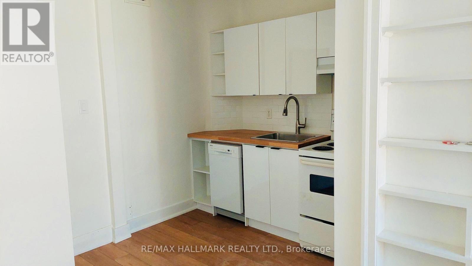 14 - 595 St Clair Avenue W, Toronto, Ontario  M6C 1A3 - Photo 4 - C14115488