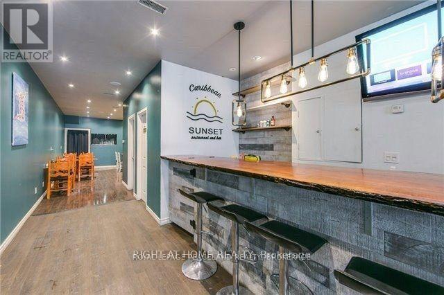753a Queen Street E, Toronto, Ontario  M4M 1H2 - Photo 2 - E14115478