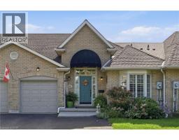 16 RED HAVEN Drive, Grimsby, Ontario