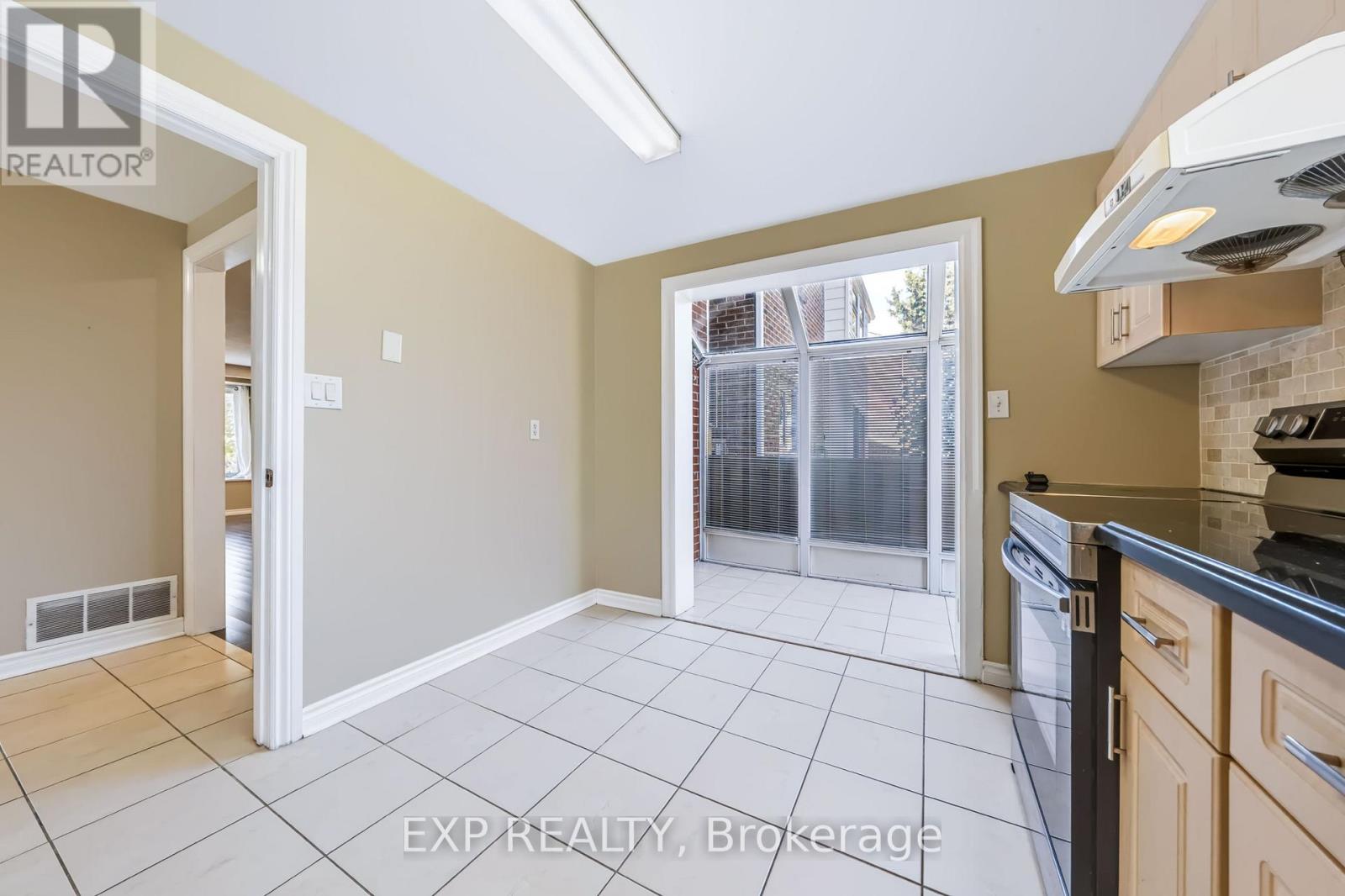 74 Longford Crescent, Toronto, Ontario  M1W 1P4 - Photo 16 - E13731022