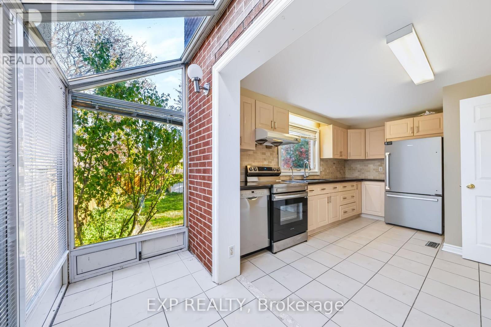 74 Longford Crescent, Toronto, Ontario  M1W 1P4 - Photo 19 - E13731022