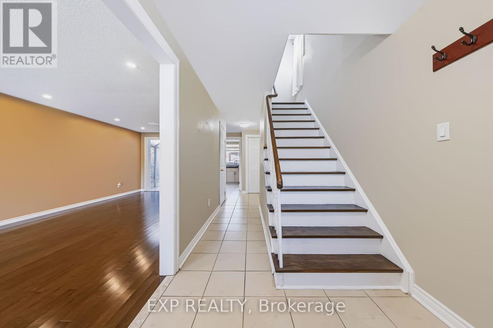 74 Longford Crescent, Toronto, Ontario  M1W 1P4 - Photo 5 - E13731022
