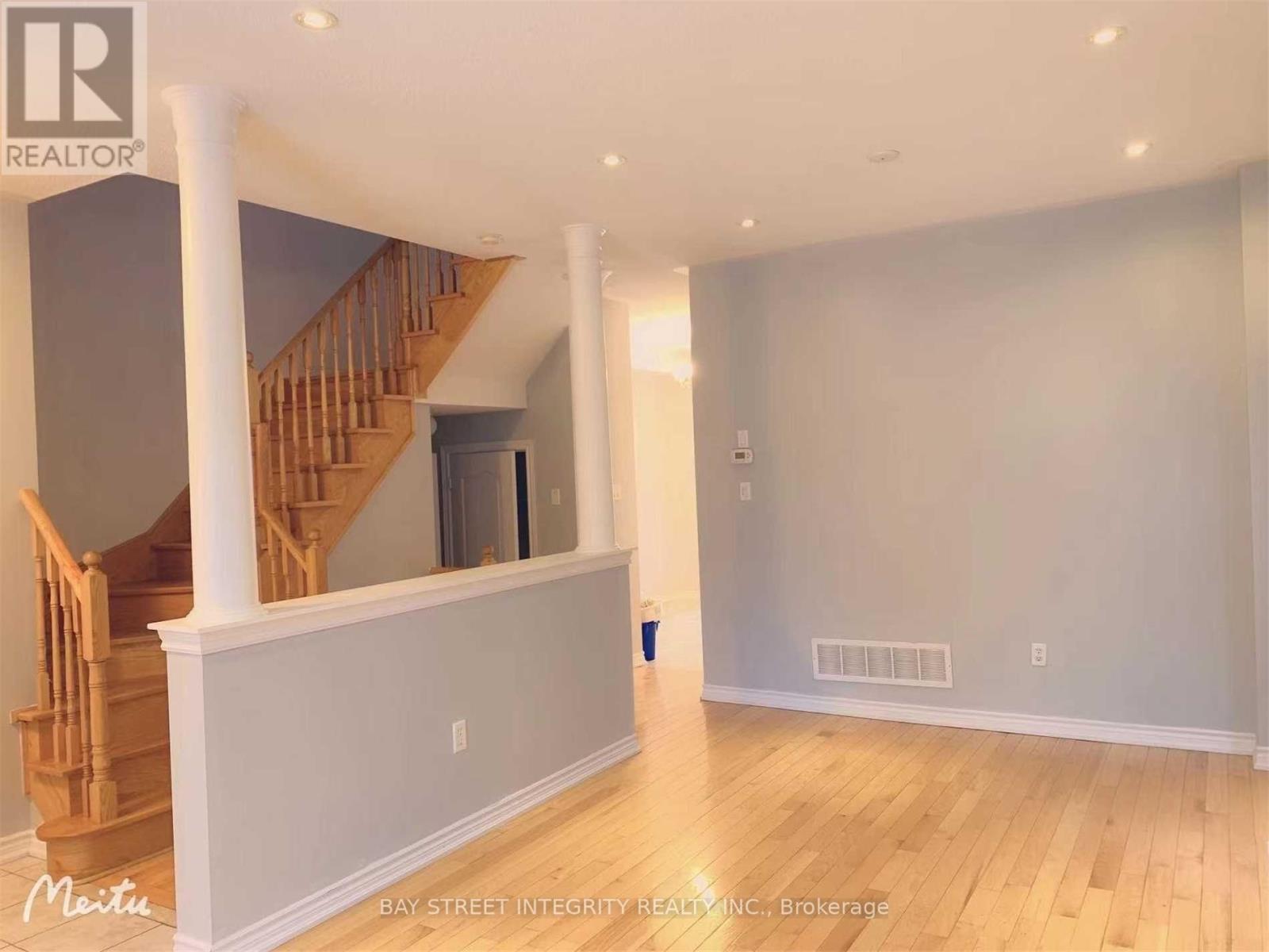 34 Evaridge Drive, Markham, Ontario  L6B 1E7 - Photo 4 - N14101590