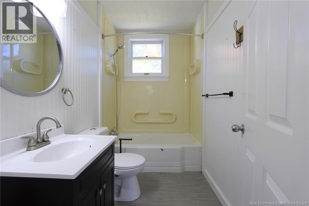 203 Mcneill Avenue, Fredericton, New Brunswick  E3A 1J5 - Photo 19 - NB149757