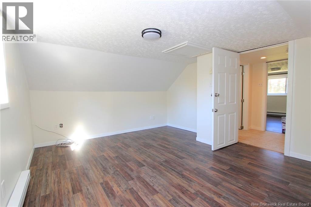 203 Mcneill Avenue, Fredericton, New Brunswick  E3A 1J5 - Photo 24 - NB149757