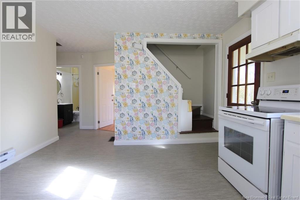 203 Mcneill Avenue, Fredericton, New Brunswick  E3A 1J5 - Photo 9 - NB149757