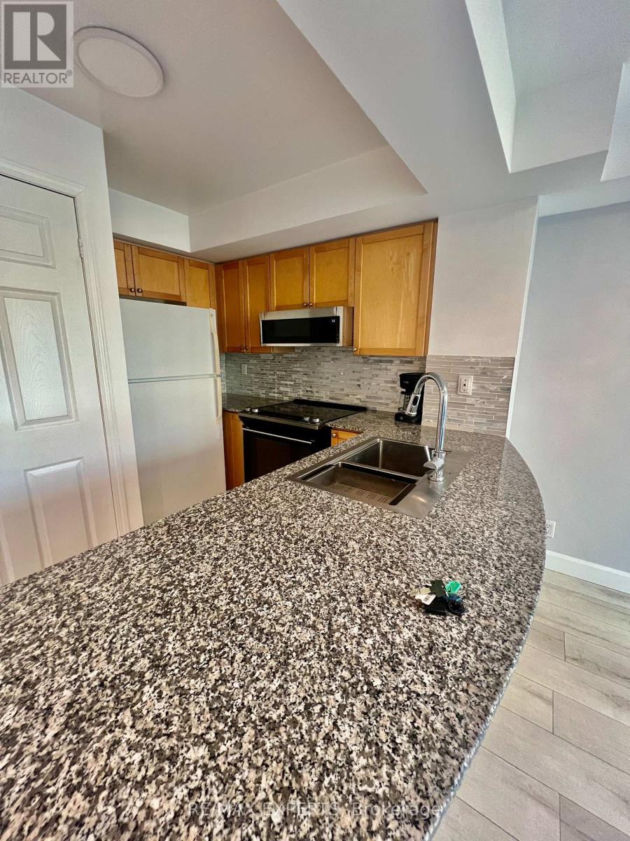 327 - 230 Queens Quay W, Toronto, Ontario  M5J 2Y7 - Photo 8 - C14115516