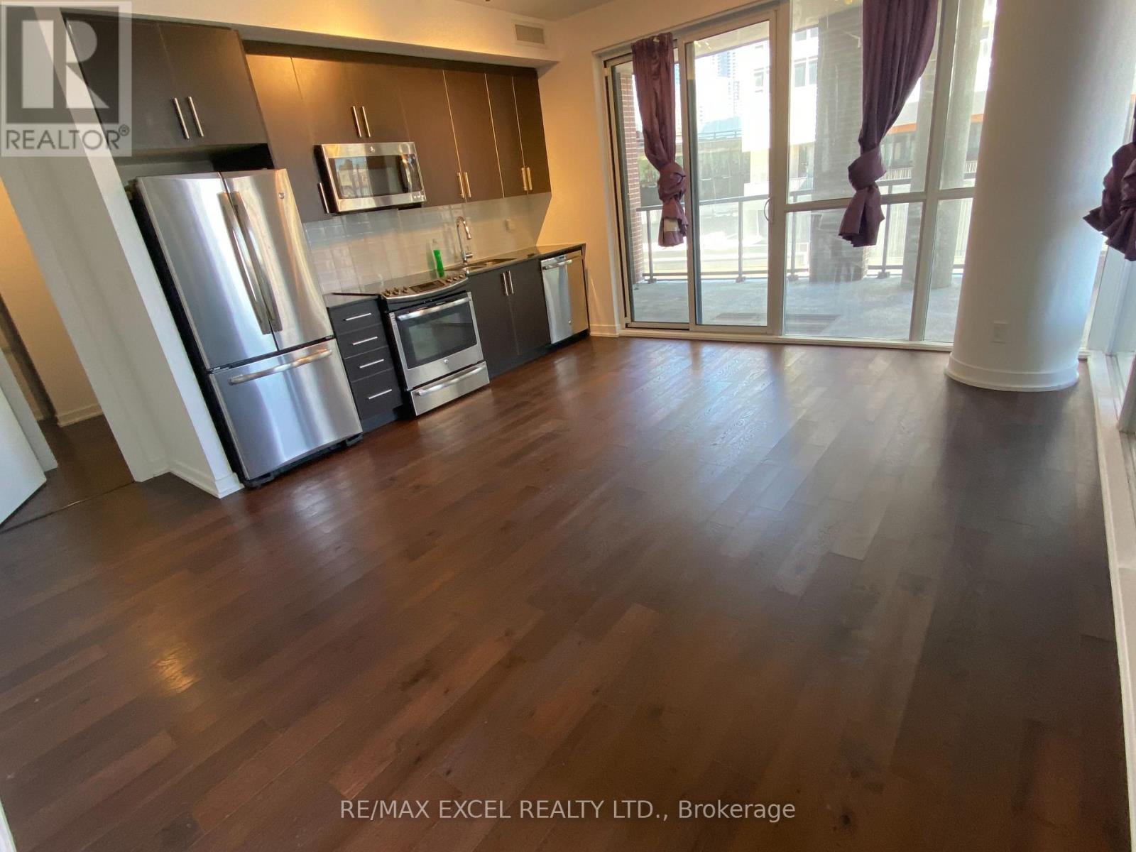 510 - 20 Bruyeres Mews, Toronto, Ontario  M5V 0G8 - Photo 2 - C14114016