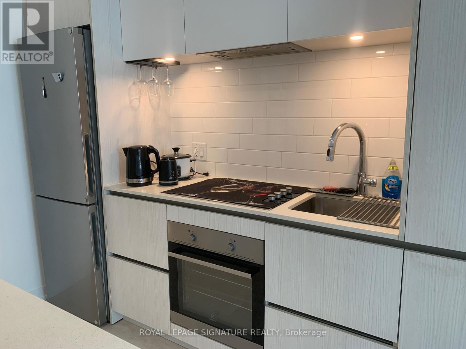 1310 - 225 Sumach Street, Toronto, Ontario  M5A 3K3 - Photo 5 - C14115520