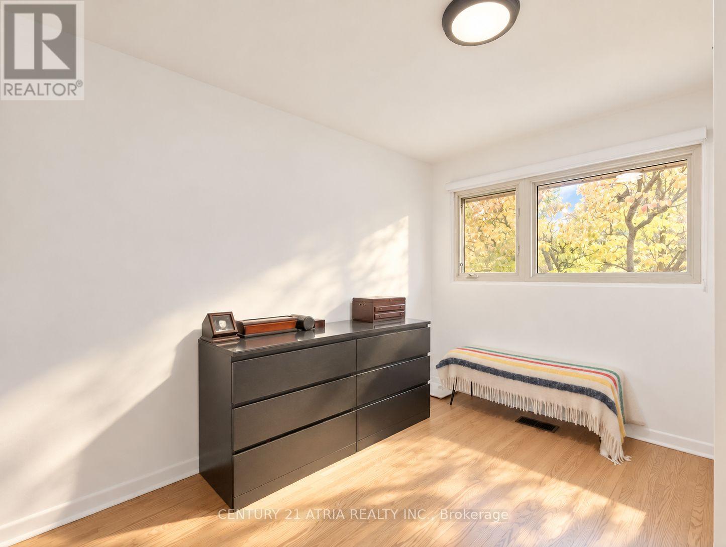 18 Castledene Crescent, Toronto, Ontario  M1T 1S1 - Photo 23 - E14115528