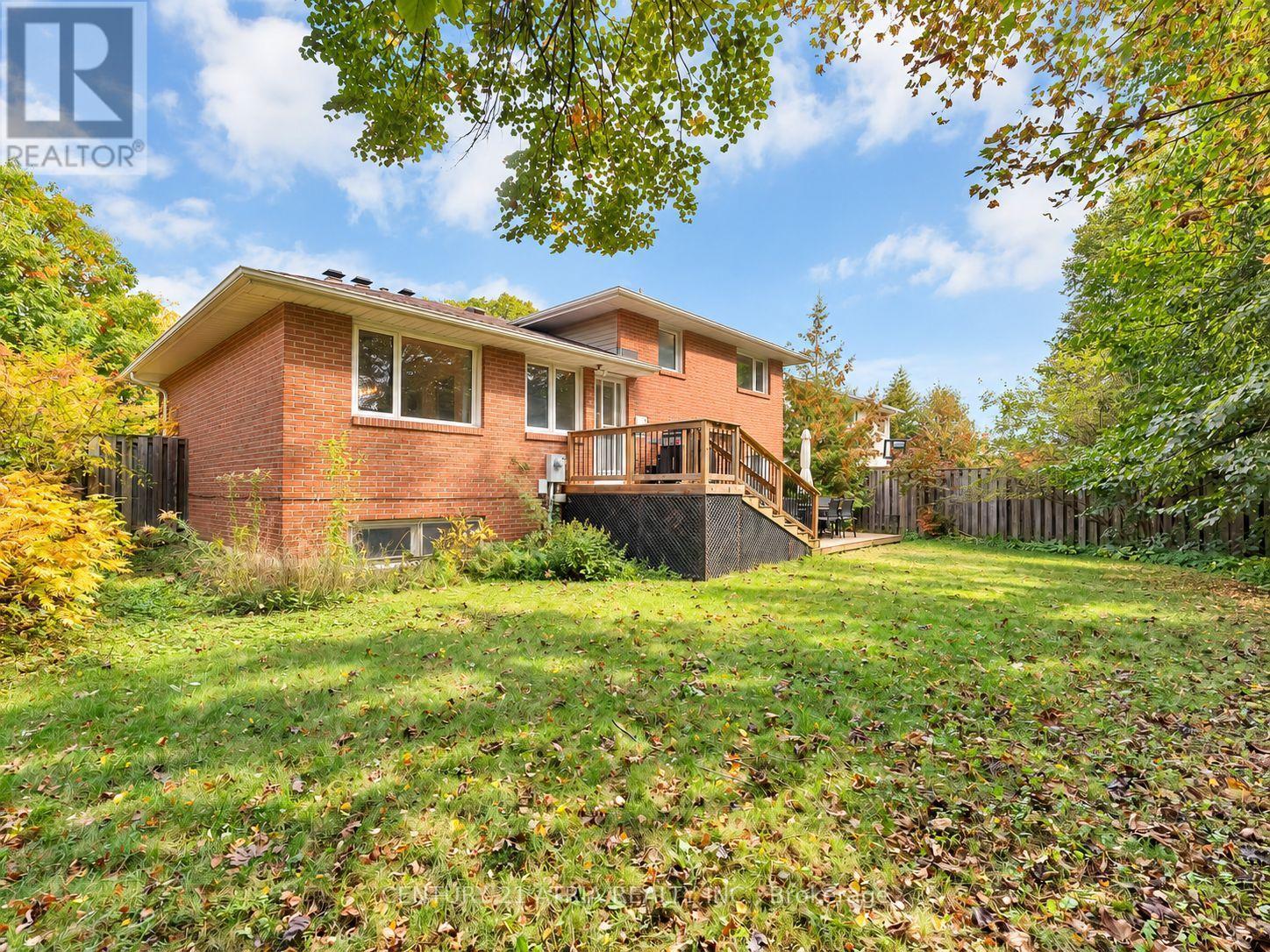 18 Castledene Crescent, Toronto, Ontario  M1T 1S1 - Photo 29 - E14115528