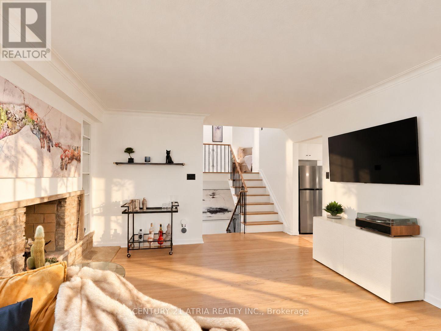18 Castledene Crescent, Toronto, Ontario  M1T 1S1 - Photo 9 - E14115528