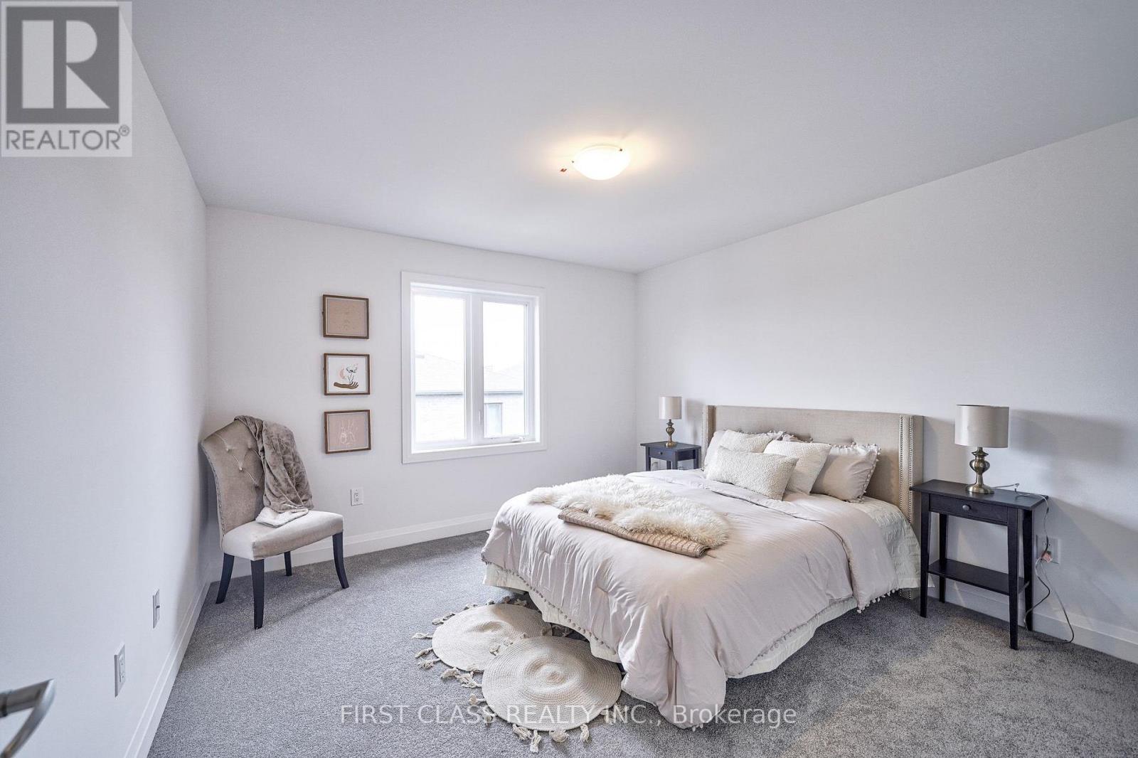 24 Barnyard Trail, Barrie, Ontario  L9J 0T3 - Photo 43 - S14115536