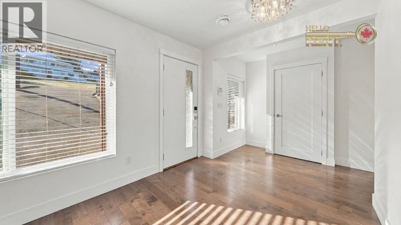 458 Northcliffe Crescent, Burnaby, British Columbia  V5A 1A1 - Photo 3 - R3178336