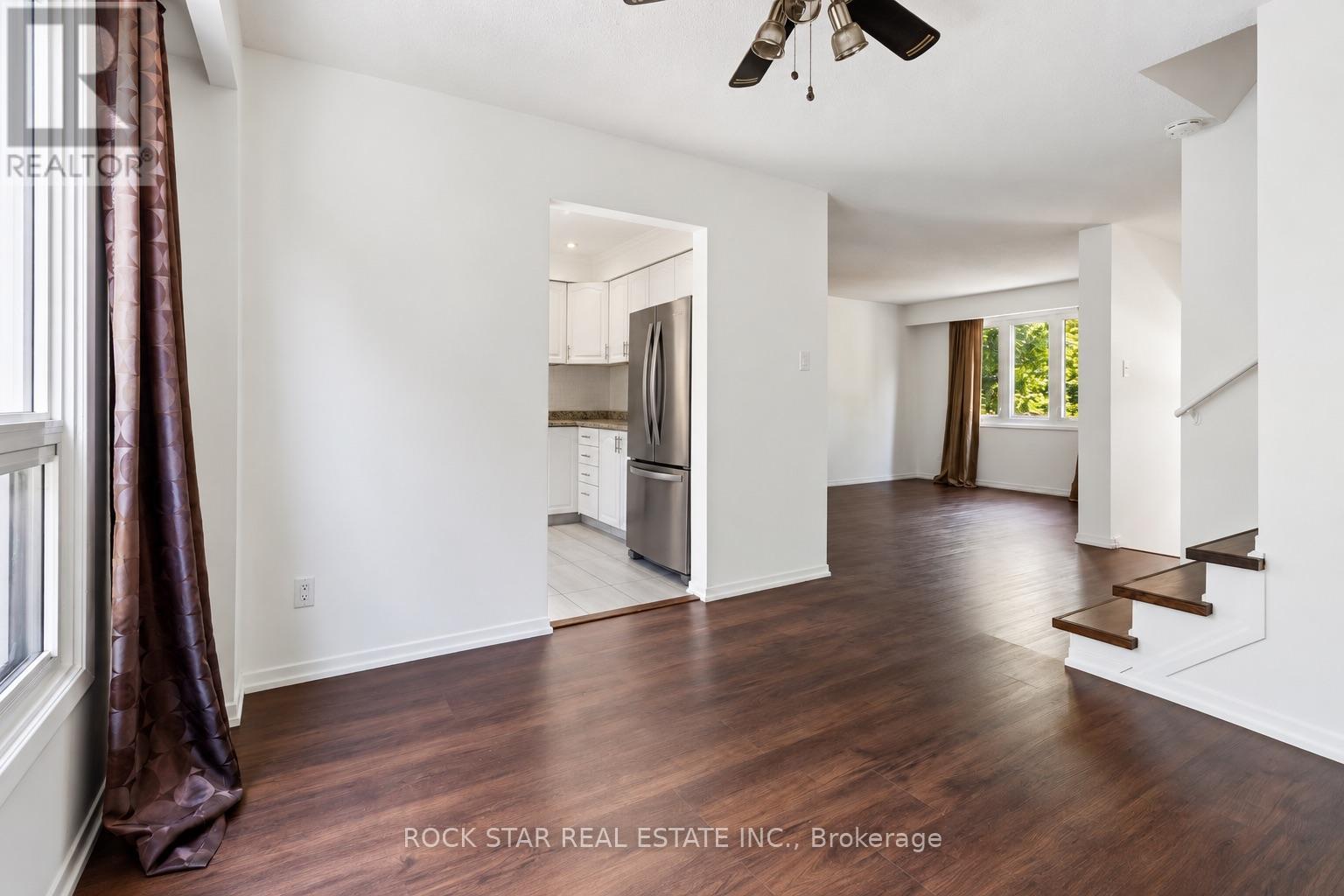 32 Lansing Square, Brampton, Ontario  L6Z 1E6 - Photo 12 - W13873044