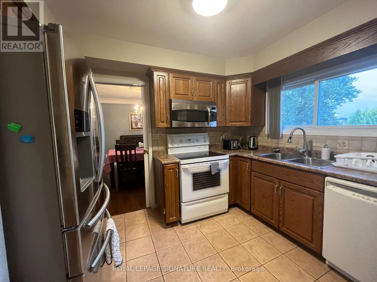 6104 Garner Road, Niagara Falls, Ontario  L2E 6S4 - Photo 7 - X13629384