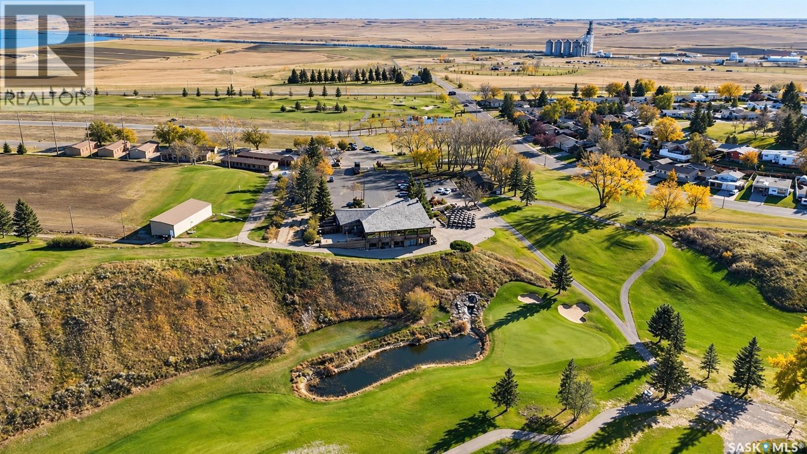 172 & 176 Cypress Point, Swift Current, Saskatchewan S9H 5S8 - Photo 11 - SK051634